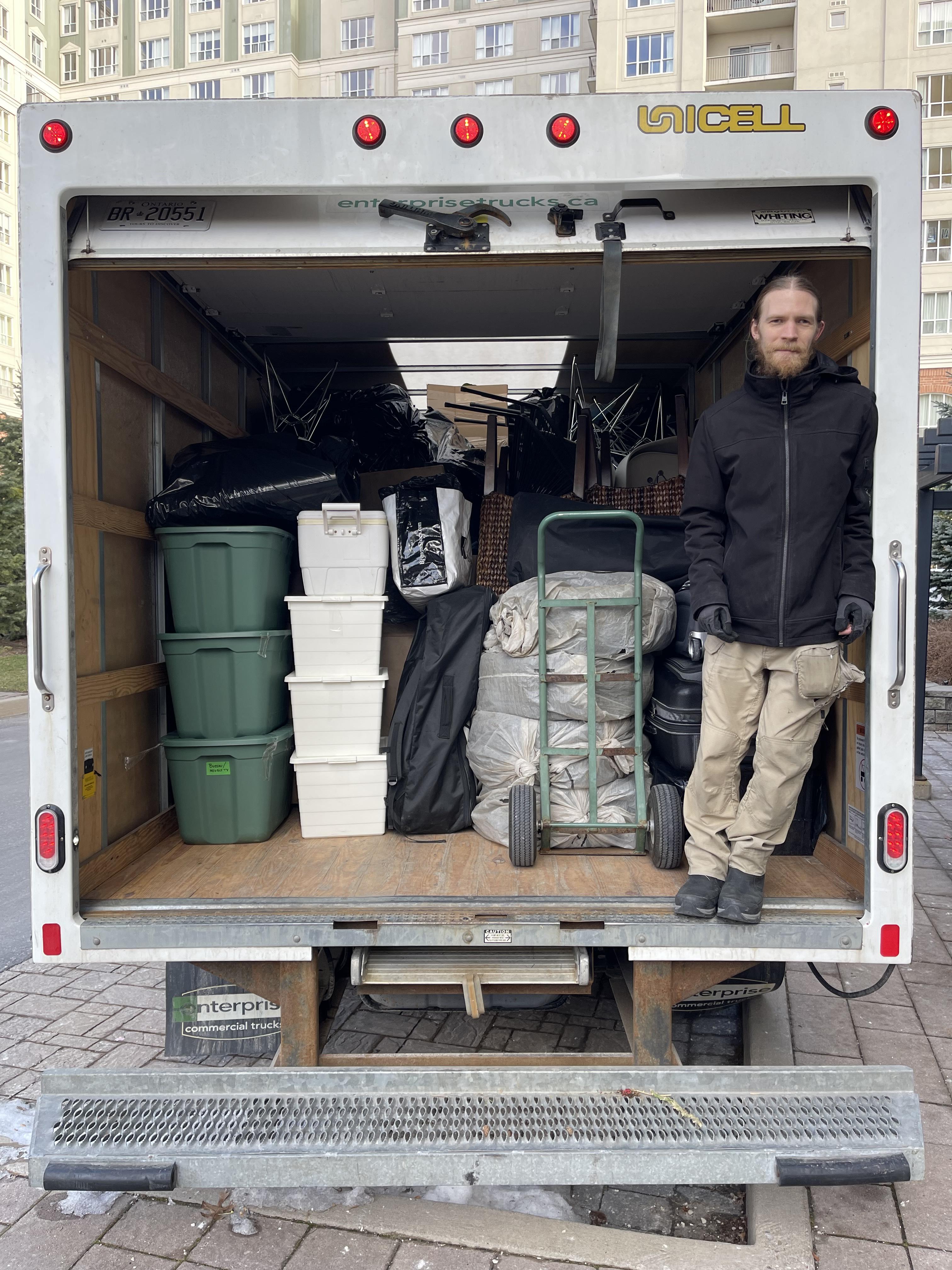 Movers Toronto to Montreal